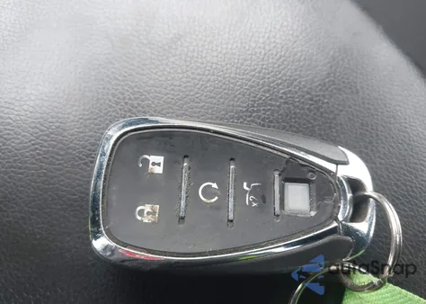 2020 Chevrolet Malibu Fwd Rs z USA, uszkodzony, nr VIN 1G1ZG5ST6LF130480